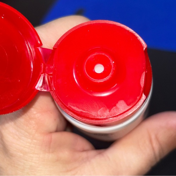 5/$25
Vine Vera Resveratrol Skin Care Hand Body Cream 4.23Oz New Hand Body - Picture 2 of 3